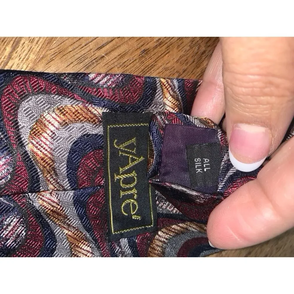 yApre'‎ Multicolor Geometric Silk Designer Classic Necktie